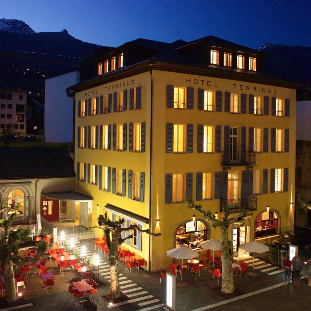 Hotel Terminus Sierre de nuit